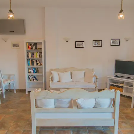 Aparthotel Ostria & 4*