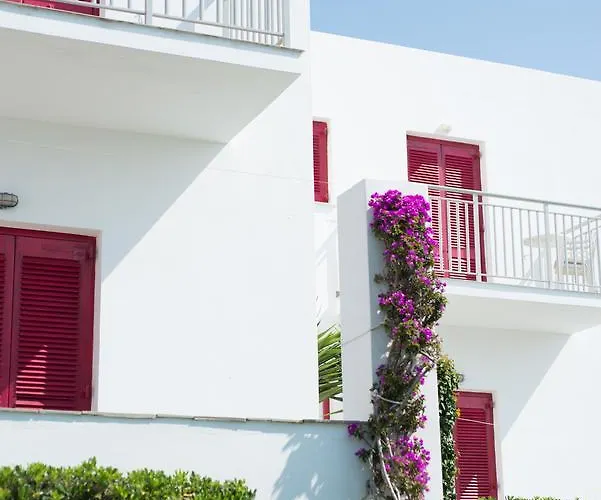 Ostria & Апарт-отель 4*