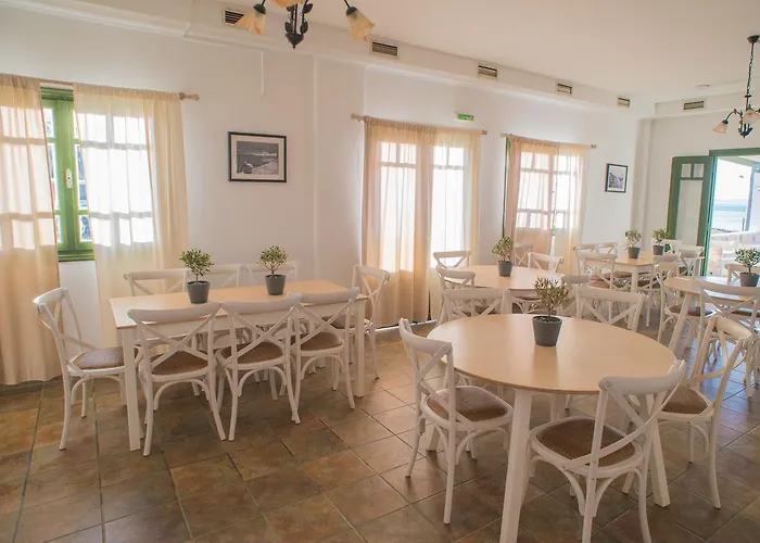 Ostria & Lägenhetshotell 4*