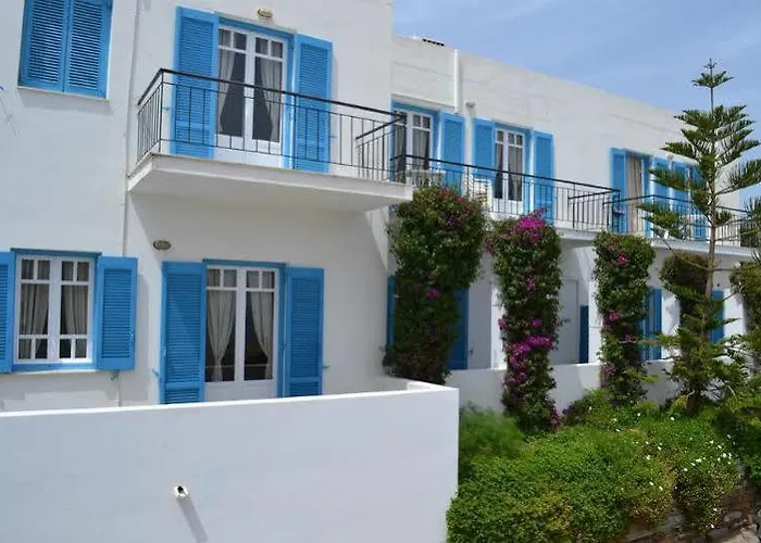 Ostria & Ξενοδοχείο με διαμερίσματα Γαύριο